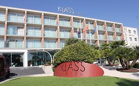 Klass Hotel